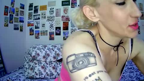 Bella online show from February 2026 04:29:02 AM