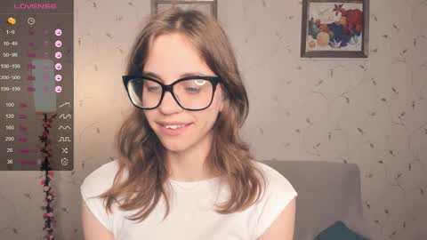 Melisa online show from October 2025 07:13:01 PM