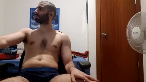 Snapshot of cuteguy52 chatting on July 2026 10:59:02 PM cuteguy52 online show from July 2026 10:59:02 PM