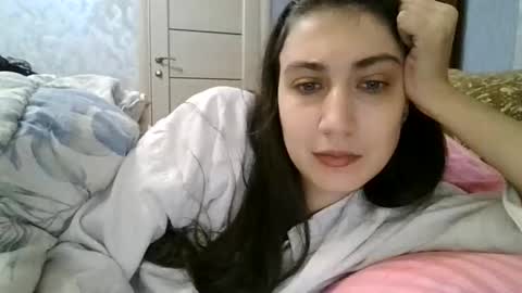 cutekattie online show from October 2025 02:45:01 AM