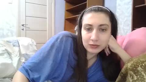 cutekattie online show from November 2025 06:01:01 AM