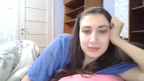 cutekattie online show from November 2025 05:19:02 AM