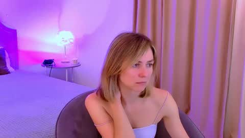 cutemirage online show from November 2025 02:31:02 PM