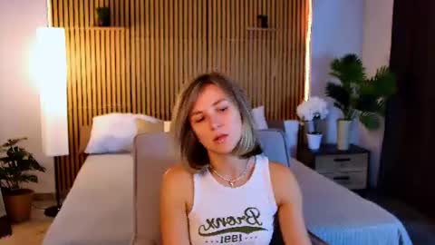cutemirage online show from June 2026 02:34:01 PM