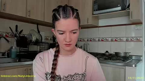 Snapshot of cutenataly chatting on November 2025 04:17:02 PM Nataly online show from November 2025 04:17:02 PM