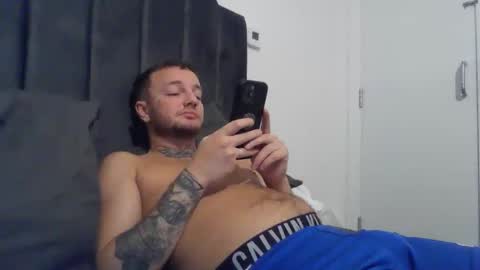 cutescottishlad online show from September 2025 08:58:02 PM