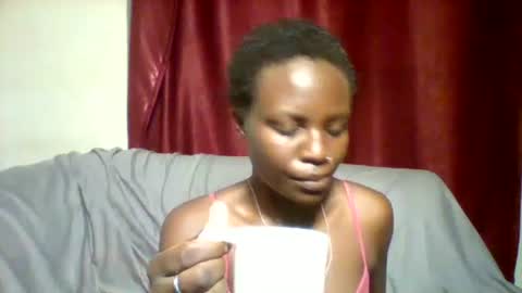 Snapshot of cutey_lunar chatting on January 2025 12:43:01 PM cutey_lunar online show from January 2025 12:43:01 PM