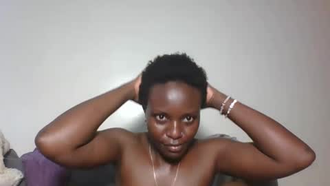 Snapshot of cutey_lunar chatting on October 2025 07:46:02 PM cutey_lunar online show from October 2025 07:46:02 PM