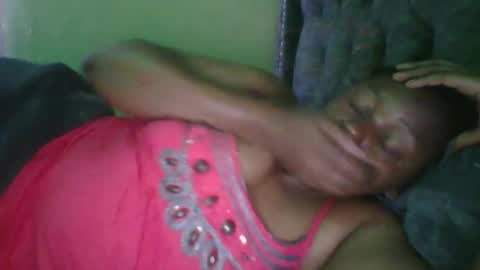 Snapshot of cutezarina chatting on May 2026 05:36:02 AM cutezarina online show from May 2026 05:36:02 AM