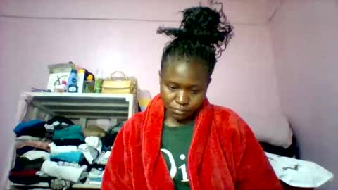 cutezola online show from September 2025 03:30:02 AM