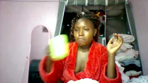 cutezola online show from November 2025 05:06:01 AM