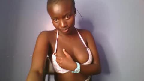 cutie_choco online show from September 2025 03:46:02 PM