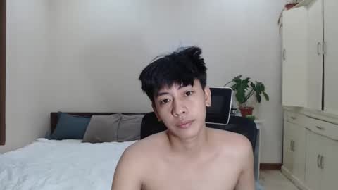 Snapshot of cutie_cumshow chatting on November 2025 09:26:02 PM Neil Taylor online show from November 2025 09:26:02 PM