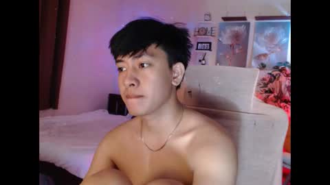 Snapshot of cutie_cumshow chatting on December 2025 06:06:01 AM Neil Taylor online show from December 2025 06:06:01 AM