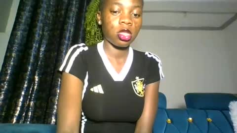 Snapshot of cutie_plush chatting on July 2026 07:05:02 PM cutieplush online show from July 2026 07:05:02 PM