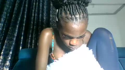 Snapshot of cutie_plush chatting on July 2026 07:26:02 PM cutieplush online show from July 2026 07:26:02 PM