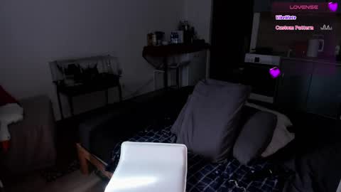 Kira online show from April 2026 07:47:02 AM