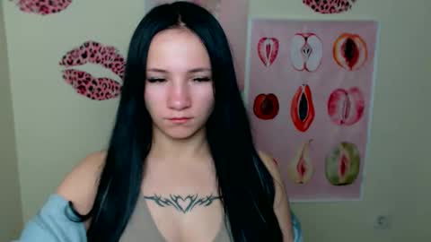 Emma online show from October 2025 12:03:01 PM