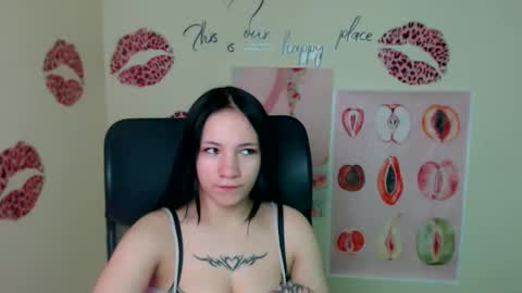 Emma online show from April 2026 12:09:02 PM