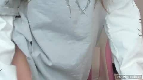 Snapshot of cutierori chatting on December 2024 04:04:02 AM Rori  Instagram cutierori  online show from December 2024 04:04:02 AM