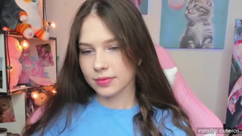 Snapshot of cutierori chatting on December 2024 03:05:02 AM Rori  Instagram cutierori  online show from December 2024 03:05:02 AM