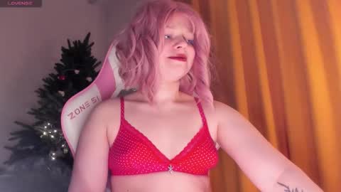 CutieSue online show from December 2025 09:33:01 PM