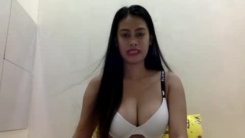Snapshot of cutietrina chatting on February 2025 05:12:01 PM CutieTrina online show from February 2025 05:12:01 PM