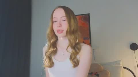 Snapshot of cuute_angell chatting on June 2026 05:08:01 PM Virginia See you on Sunday online show from June 2026 05:08:01 PM