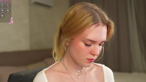 EMILY online show from November 2025 04:35:01 PM