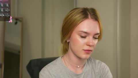 EMILY online show from November 2025 04:50:01 PM