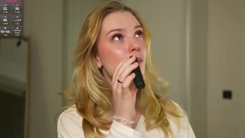 EMILY online show from November 2025 04:53:01 PM