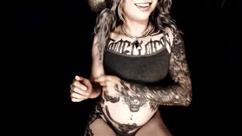 Snapshot of cybertrouble_ chatting on May 2026 01:52:01 PM Nikki online show from May 2026 01:52:01 PM