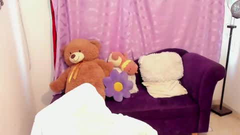 Snapshot of cynthiawatson_ chatting on October 2025 03:30:01 PM Cynthia online show from October 2025 03:30:01 PM