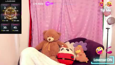 Snapshot of cynthiawatson_ chatting on December 2025 02:56:02 PM Cynthia online show from December 2025 02:56:02 PM