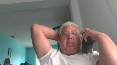 Snapshot of czar1974 chatting on November 2025 03:08:02 PM czar1974 online show from November 2025 03:08:02 PM