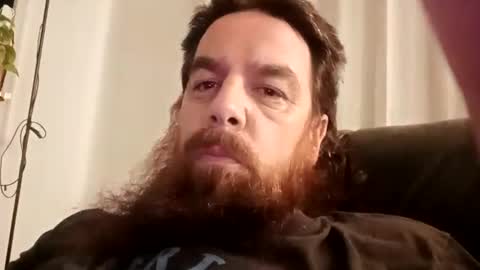 Snapshot of d1988 chatting on February 2025 09:28:01 AM D online show from February 2025 09:28:01 AM