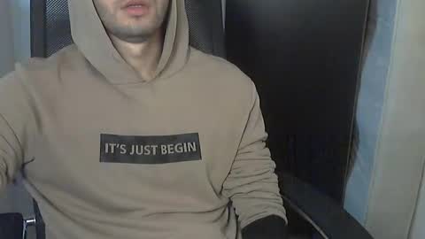 Snapshot of d_____________k chatting on December 2025 10:24:02 AM Dolce online show from December 2025 10:24:02 AM