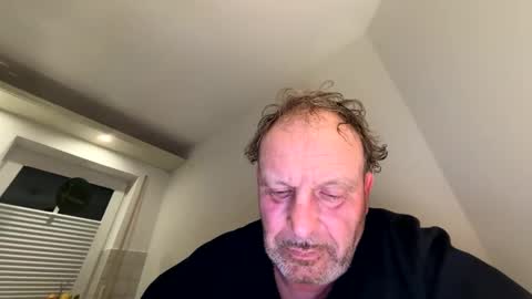 dachdecker7269 online show from April 2026 10:21:02 PM