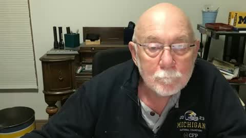 Snapshot of dack47 chatting on December 2024 03:52:02 AM dack47 online show from December 2024 03:52:02 AM