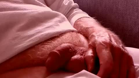 Snapshot of dad_next_door chatting on January 2025 07:50:02 PM Richard online show from January 2025 07:50:02 PM