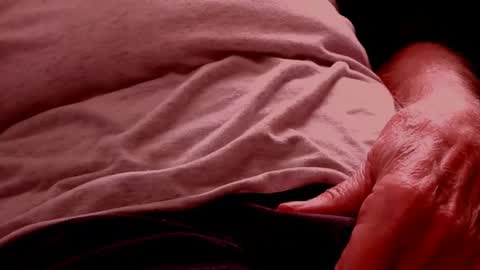 Snapshot of dad_next_door chatting on January 2025 09:58:01 PM Richard online show from January 2025 09:58:01 PM