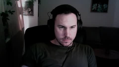 Snapshot of dadbodstephen chatting on January 2025 08:27:01 PM DadBodStephen online show from January 2025 08:27:01 PM