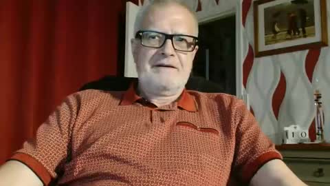 Brian ... online show from September 2025 07:58:02 PM