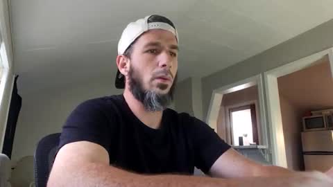 Snapshot of daddo1477 chatting on October 2025 03:35:01 PM daddo1477 online show from October 2025 03:35:01 PM