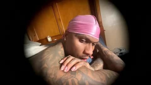 sexy tatted king bbc online show from May 2026 11:44:02 PM