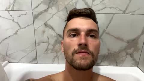 daddyjusti15 online show from October 2025 05:47:02 PM