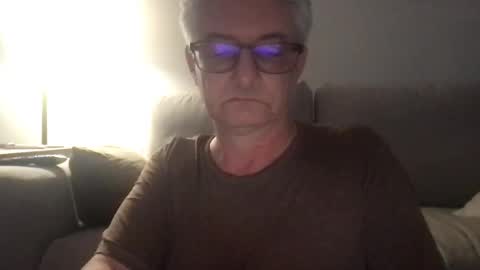 daddymike92883_1 online show from January 2025 07:42:01 AM