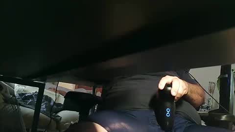 Snapshot of daddys_belthand chatting on November 2025 01:11:01 PM daddys_belthand online show from November 2025 01:11:01 PM