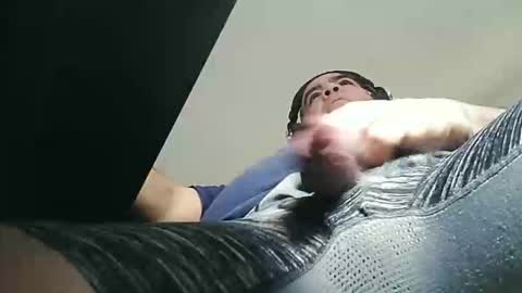 Snapshot of daddys_belthand chatting on December 2025 12:43:02 PM daddys_belthand online show from December 2025 12:43:02 PM