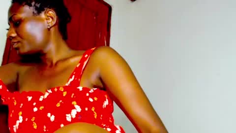 Snapshot of daddys_naughtyslut chatting on August 2026 01:15:02 AM tee online show from August 2026 01:15:02 AM